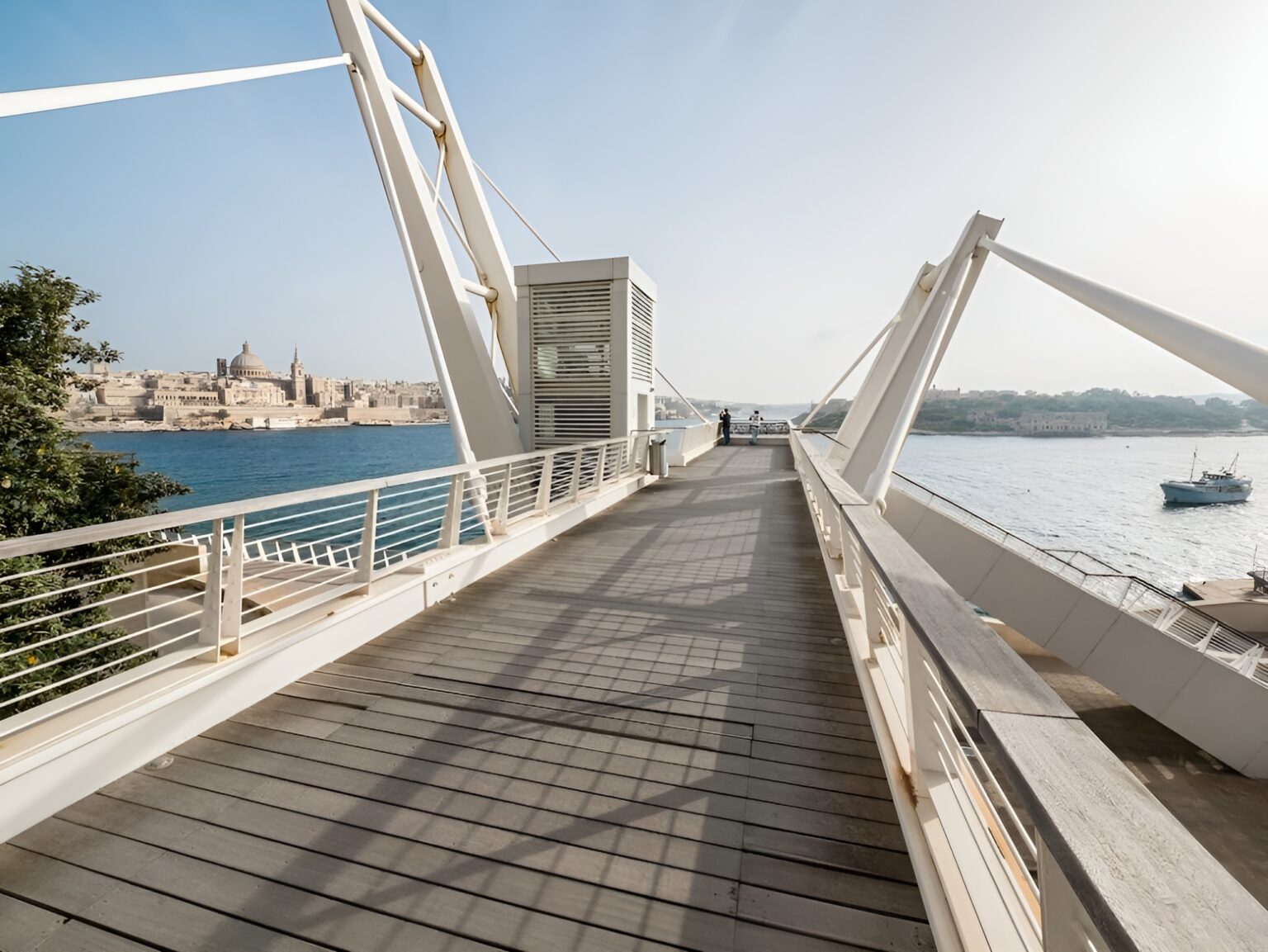 Sliema Tigne Suites